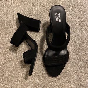 Upper leather suede heel sandals